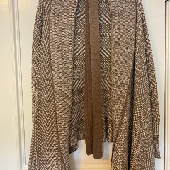 Bebe long sleeve cardigan sweater medium - Picture 3 of 15